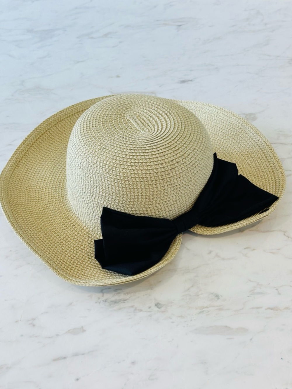 Peter Grimm Sun Hat with Black Bow size OS Adjustable